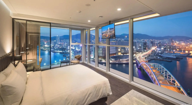 Corner Double room with ocean view Lavalse Hotel