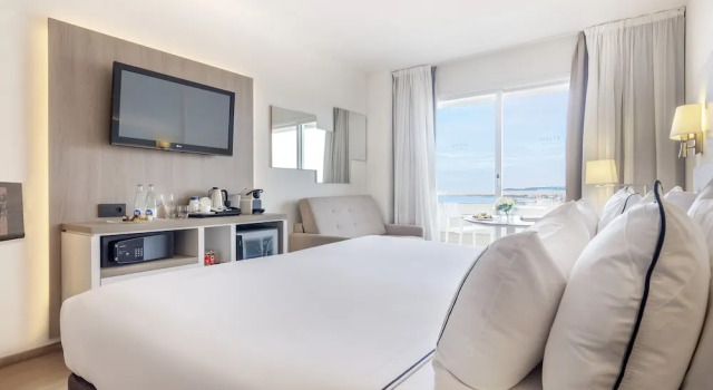 Двухместный номер с балконом Meliá Sitges
