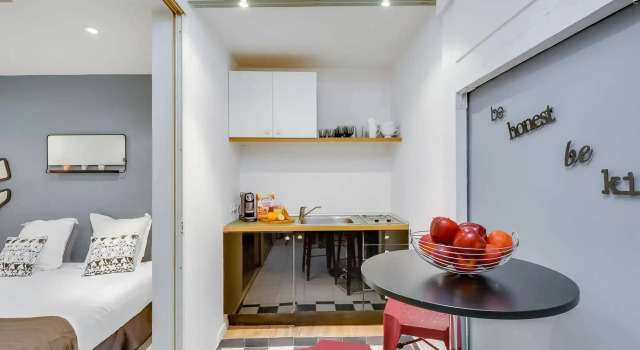 Sweet inn Apartments Trocadero, Забронировать Апартаменты/квартира Париж Иль-де-Франс, рядом с Maison de Balzac