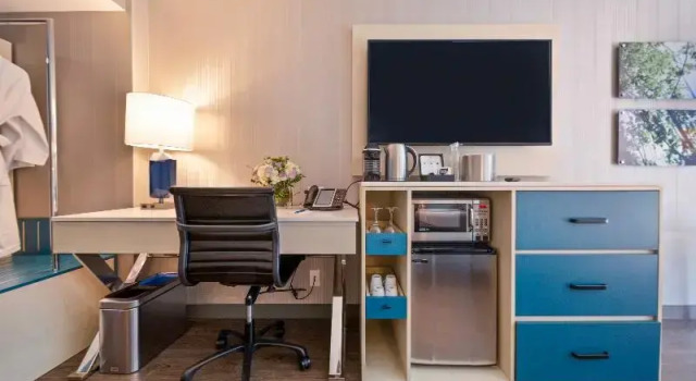 Четырёхместный номер Standard Hotel BLU