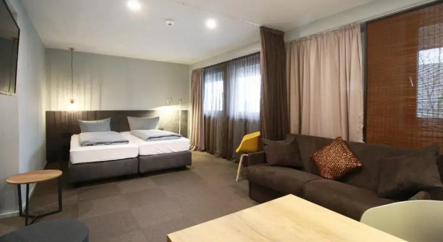 Трёхместный номер Premium ARRIVEL Hotel Kirchheim - bisher Novitel