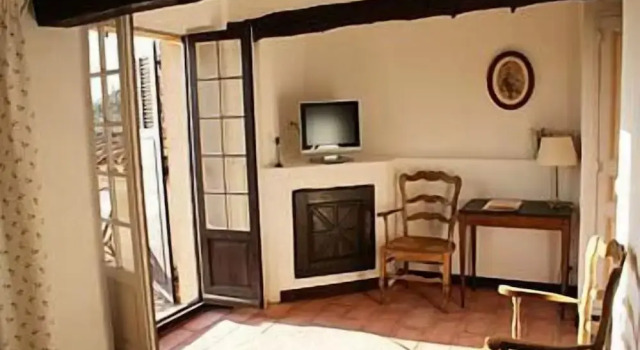 Hotel-Restaurant Le Moulin De La Camandoule, Забронировать Отель Отели Файанс 3 звезды, 3*