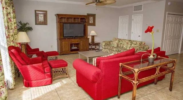 Palms Beach House Side East, Varaa Lomakoti Huvilat kohteessa Alabama, Villa