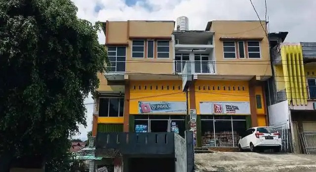 Oyo 3336 27 Inn, Prenota Hotel Manado 