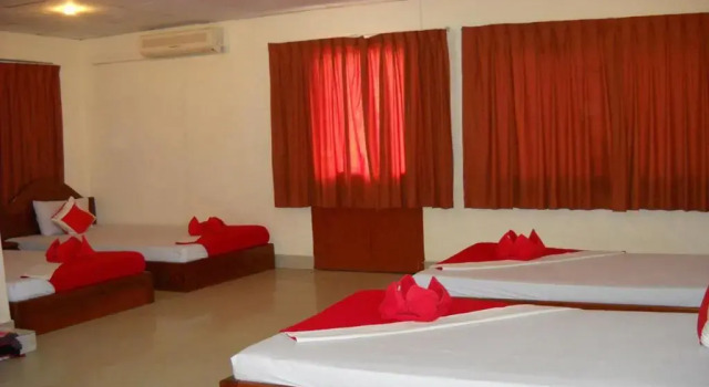 Capitol One, Buchen Sie Pension Günstige Hotels in Kandal