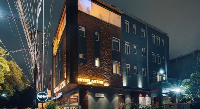 Hotel Aston