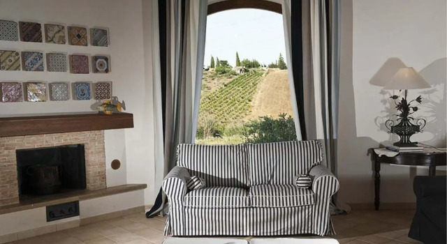 Independent villa up to 16 guests-VILLA DELLO ZINGARO, Book Villa Sommerhuse i Buseto Palizzolo, Hytte
