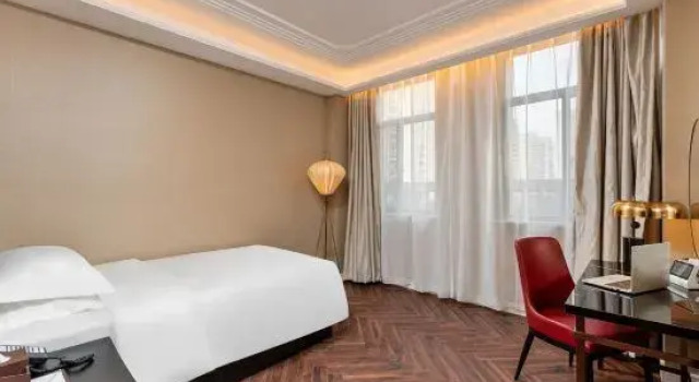 Люкс Business Jinjiang Metropolo Yancheng Wuyue Square Hotel