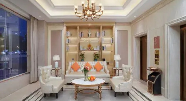 Vienna Yiju Hotel (Kunshan Huaxi Park Metro Station Branch), Book Hotel Hoteller i Suzhou med parkering, Parkering