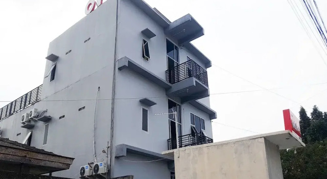 OYO 1243 9-Haan Homestay, Rezerwuj Hotel Medan Sumatra
