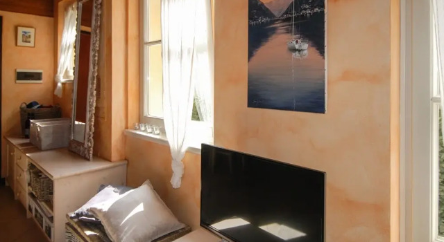 Apartment With 2 Bedrooms in Como, With Terrace and Wifi - 1 km From t, Забронировать Апартаменты/квартира Апартаменты Комо, рядом с Площадь Кавур, Апартаменты/квартира
