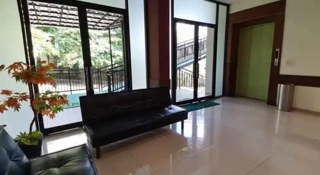 Aries Hotel Lampung, Book Hotel Hoteller i Hajimana med parkering, Parkering