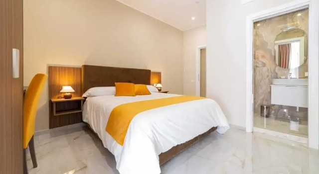 Standard Doppel Zimmer mit Balkon und mit Stadtblick Station House 45