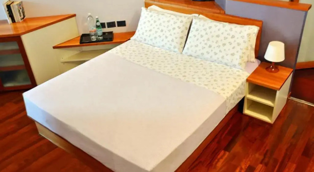 Piazza Vesuvio 23, Book Hotel Milan Lombardy