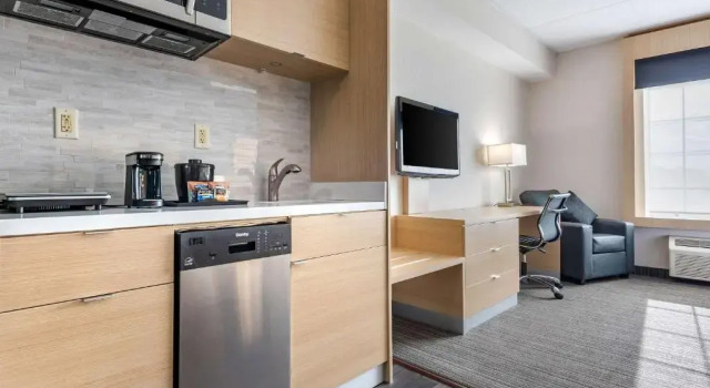 Номер Superior Quality Inn & Suites Oakville-Mississauga