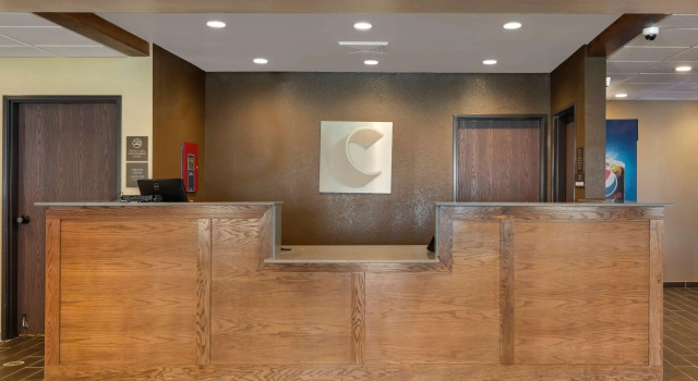 Comfort Inn & Suites Euless DFW West, Rezervasyon Otel Euless Dallas - Fort Worth Metropolitan Area