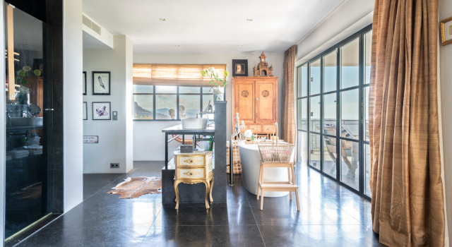 Villa Tourrettes, Забронировать Вилла Отели в центре Туррет-сюр-Лу, в центре