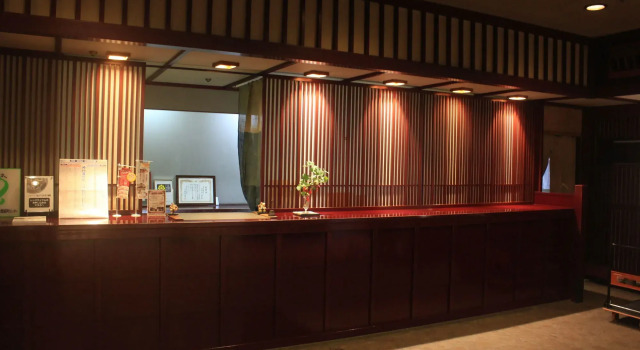 Fujiya Ryokan, Rezerwuj Hotel Hotele w Ishikawa z basenem, Basen