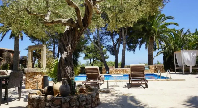 Четырёхместный номер Deluxe Agroturismo Sa Pletassa