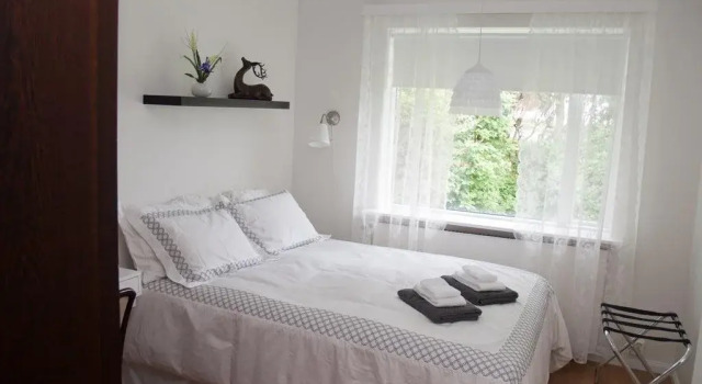 Árós B&B, Забронировать Отель «постель и завтрак» Отели Хёвюдборгарсвайдид с парковкой, Парковка