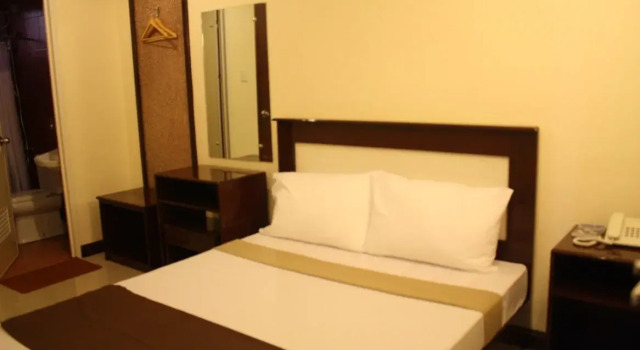 Four Queens Resort, Đặt Khu nghỉ dưỡng Pagadian Mindanao