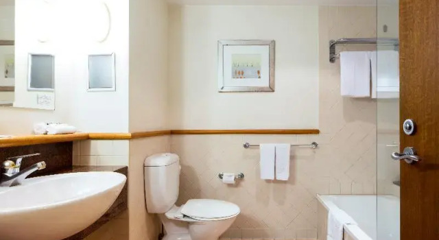 Двухместный номер Standard с балконом Mercure Gold Coast Resort