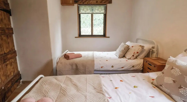 1 Fountain Cottages, Buchen Sie Ferienhaus Tarporley Cheshire