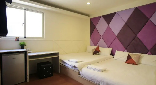 Fengjia Hello Hostel