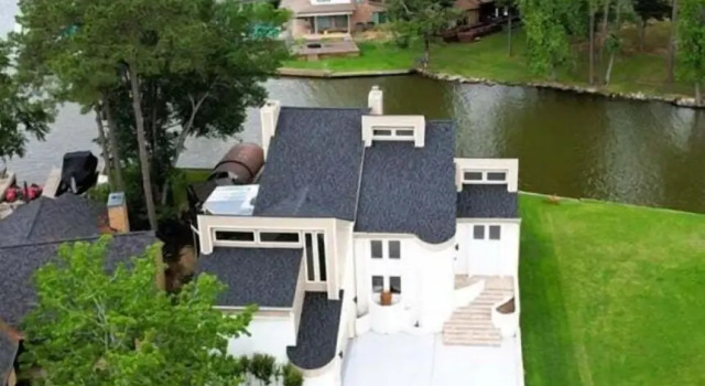 Коттедж Lakefront Retreat With Private Pool, Hot Tub And Dock 4 Bedroom Home