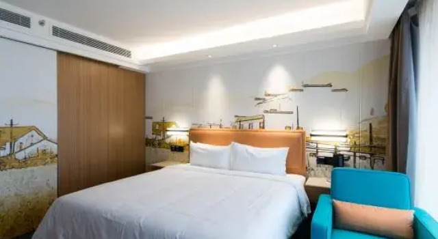 Люкс Deluxe Hampton by Hilton Ji'an