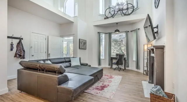 4632 First Floor Hidden Gem