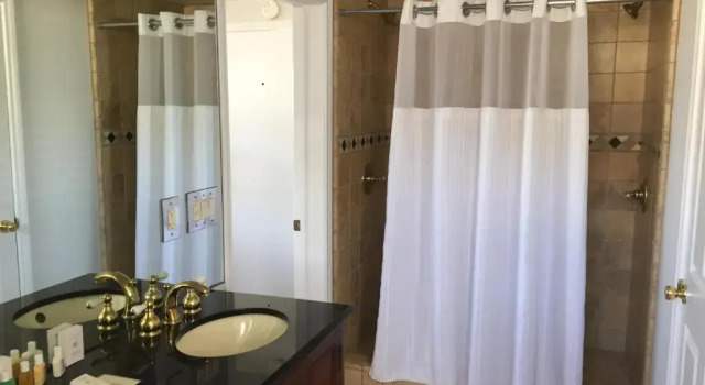 Двухместные апартаменты Catalina Island Seacrest Inn