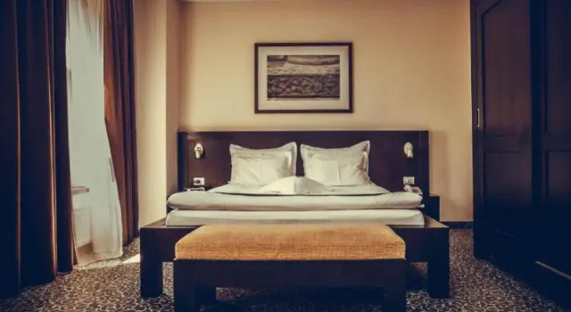 Полулюкс Standard Hotel Cherica