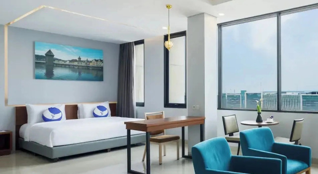 Premier double suite Vue sur la ville Fox Lite Hotel Cikarang