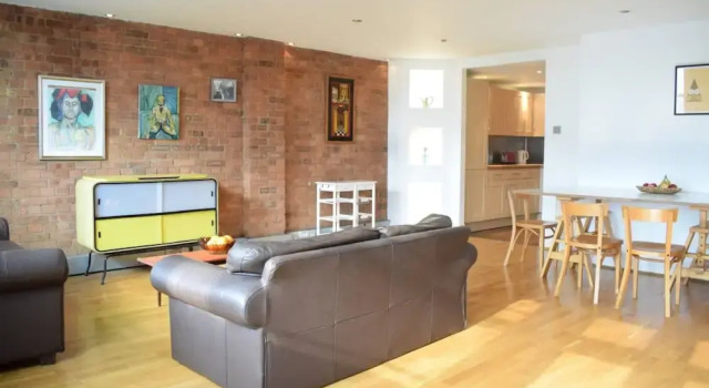 1 Bedroom Flat In Hoxton, Varaa Huoneisto Asunnot kohteessa Merseyside, Huoneisto