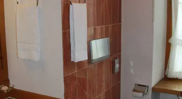 Трёхместный номер Standard c 1 комнатой Hotel zum Kreuz