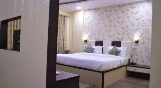 Hotel Sun Shine & Resort Satna