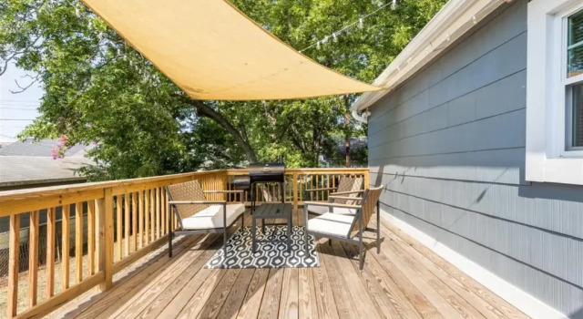 Cottage Smith, 13
