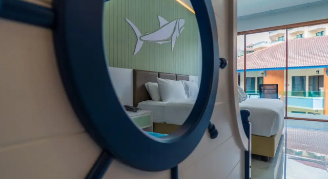 Двухместный номер Deluxe с балконом The Bed Vacation Rajamangala Hotel