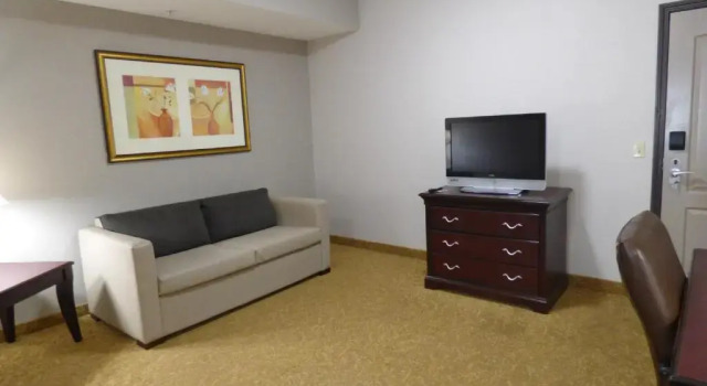 Люкс Country Inn & Suites by Radisson, Pensacola West, FL