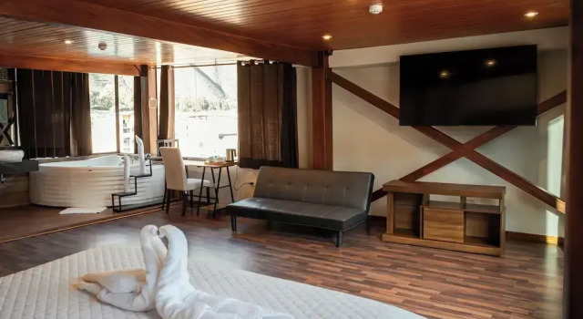 Люкс Deluxe Hotel California Urubamba