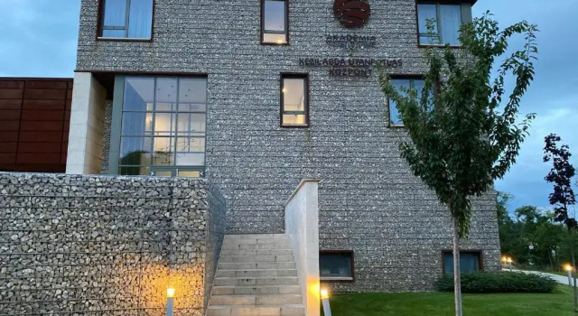 Akademia Hotel **** Balatonfured