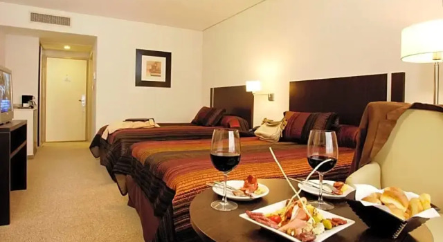 Номер Standard Land Plaza Hotel