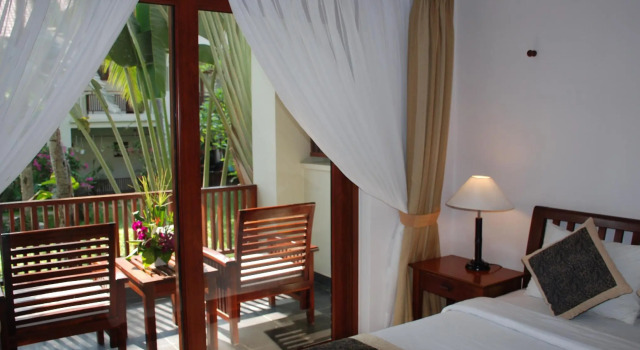 Номер Deluxe с видом на сад Canary Beach Resort