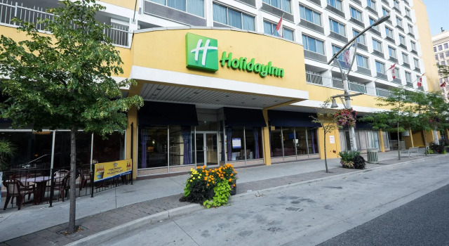 Four Points by Sheraton Windsor Downtown