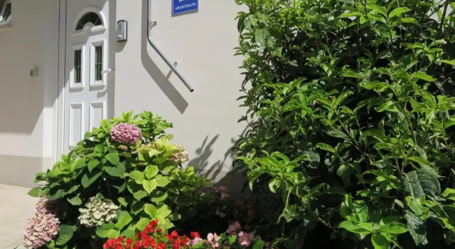 Apartments Kovacic, Rezerwuj Apartament Omiš Split Region