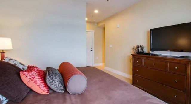 Contemporary Slopeside Condo, Book Hotel Granby Rocky Mountain National Park