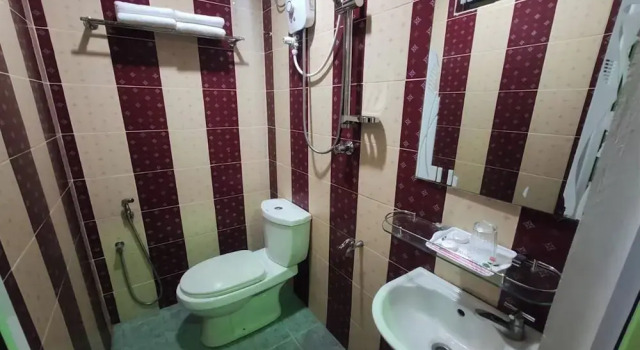 Двухместный номер Deluxe Darul Salam Inn