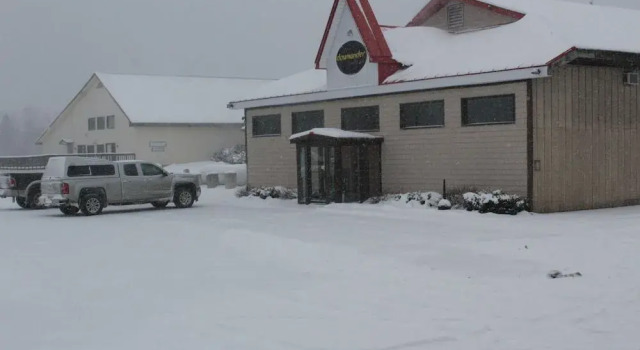 Shiretown Inn & Suites, Забронировать Мини-отель Отели штата Мэна с парковкой, Парковка