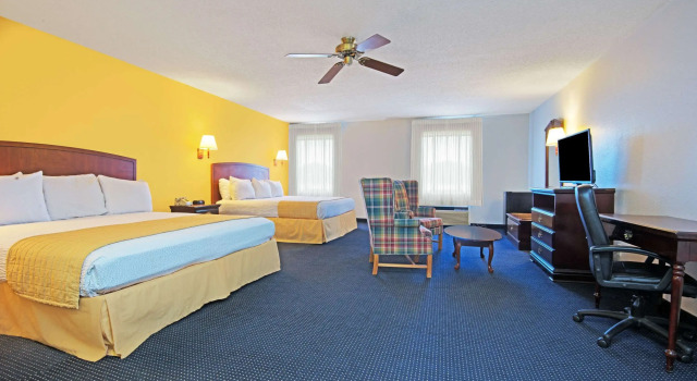 Days Inn by Wyndham Troy